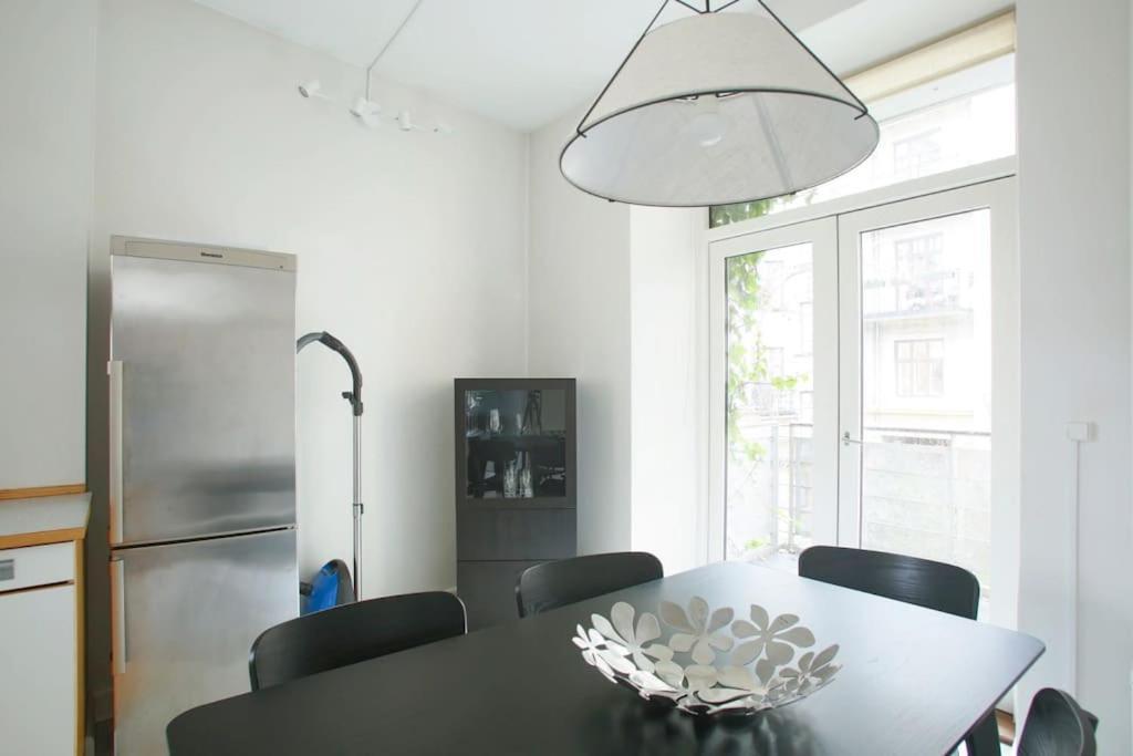 Large & Bright 3Br Apartment W Whirlpool Near Metro København Eksteriør billede