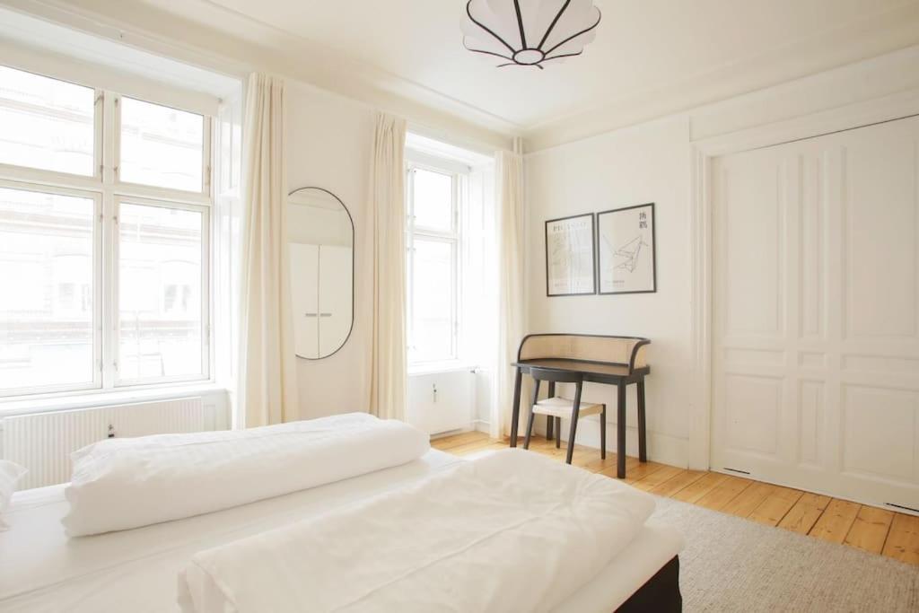 Large & Bright 3Br Apartment W Whirlpool Near Metro København Eksteriør billede